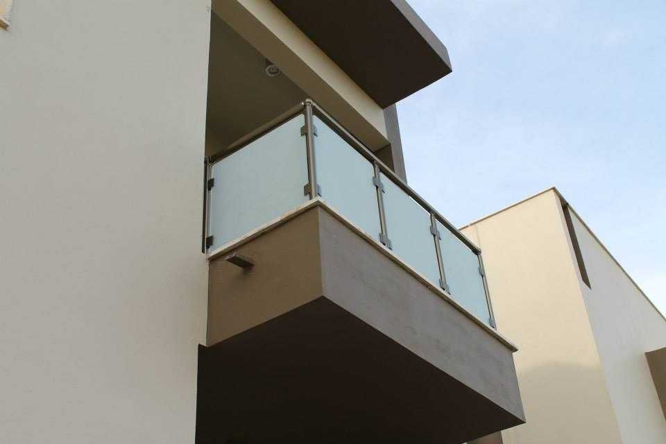 Парапети налични на склад