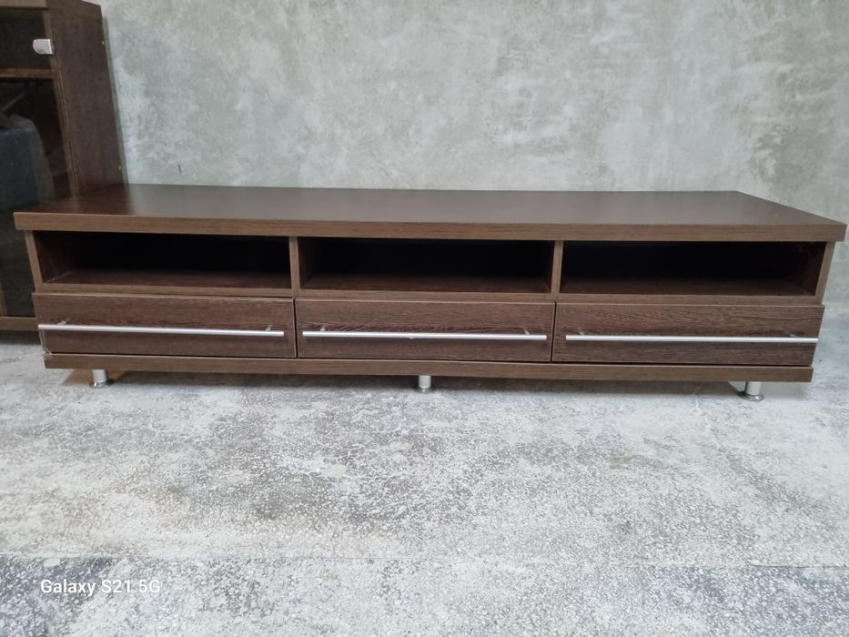 Mobilier living și dormitor