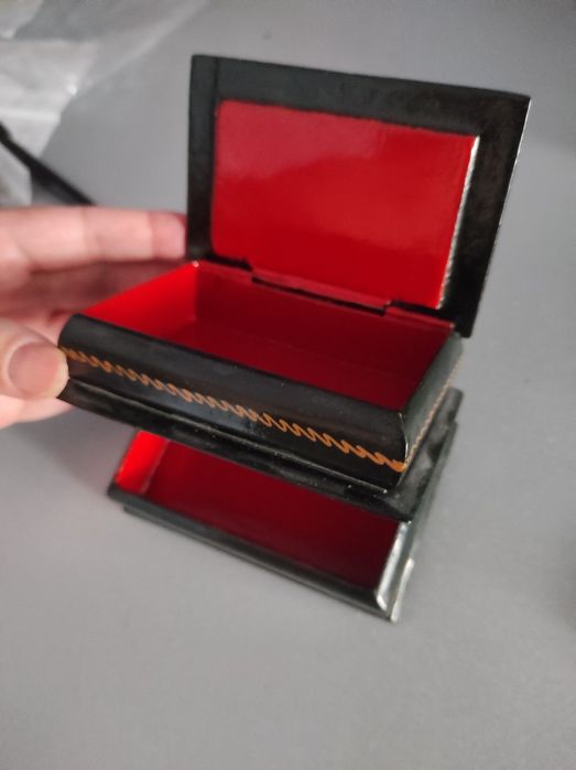 Шкатулка для бижутерии