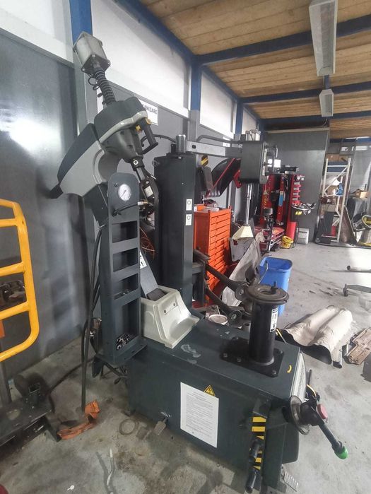 Aparat dejantat Beissbarth MS670S