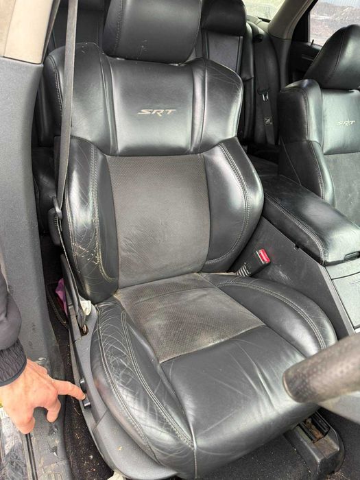 НА ЧАСТИ Chrysler 300C 3.0 CRD автоматик, 2009 година, със SRT пакет.