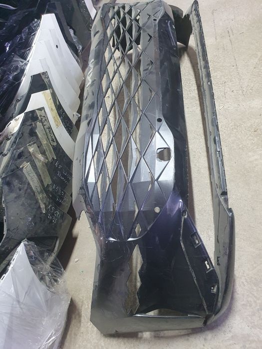 В наличии есть передний бампера