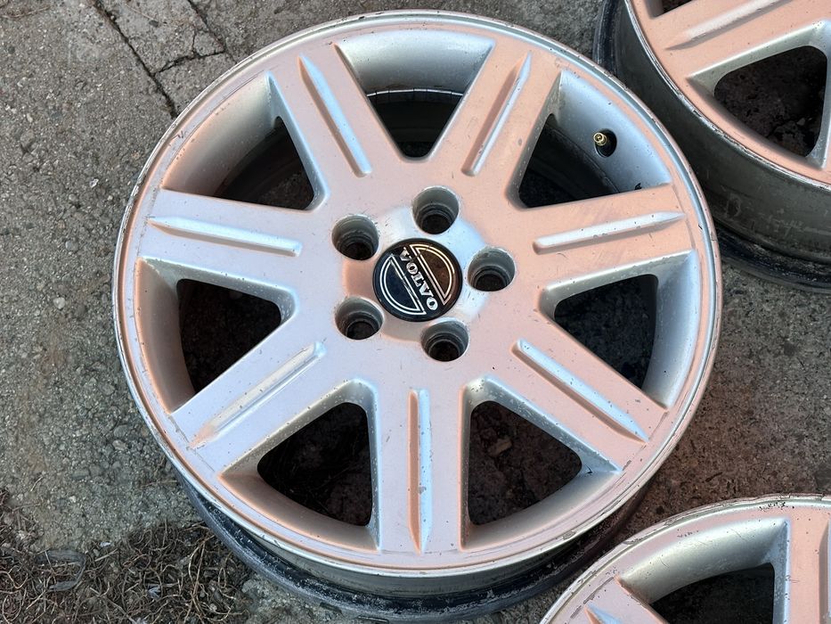 Оригинальные диски R16 VOLVO разболтлвка 5*108