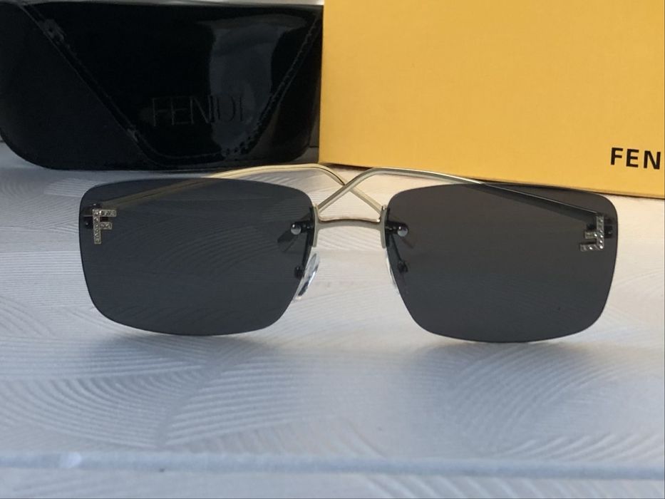 Дамски слънчеви очила правоъгълни 3 цвята кафяви черни сини