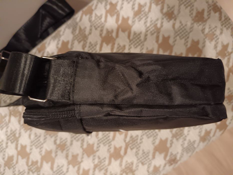 Продам. Сумка через плечо. . Новая