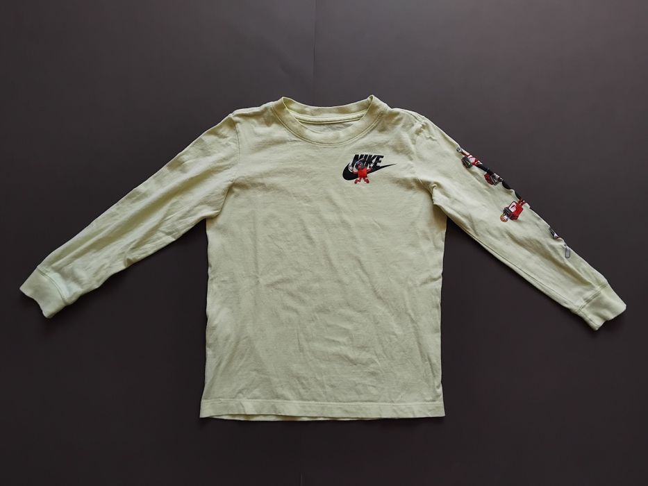 Nike xs детска тениска