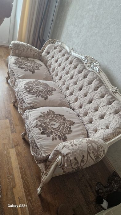 Продам хороший диван