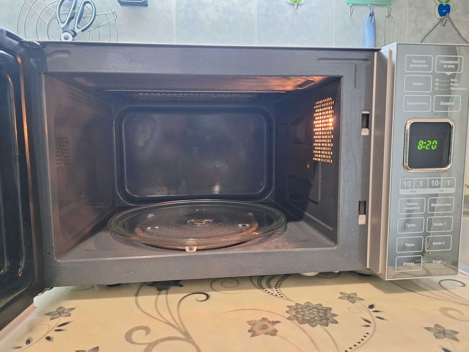 Микроволновая печь