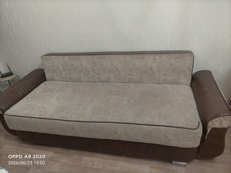 Диван выкатной с ящиками