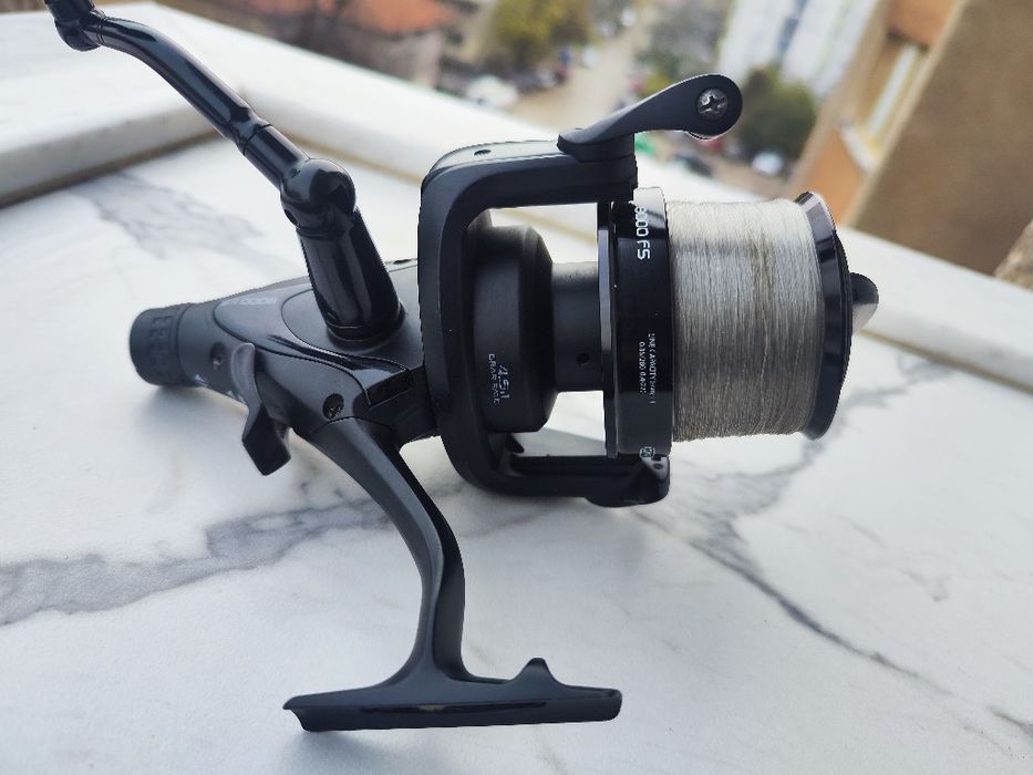 Рибиловна макара  Cratus 8000FS