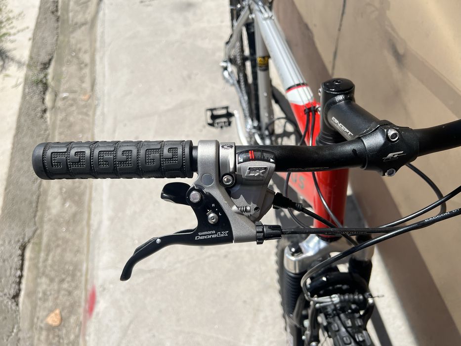 Bicicleta MTB Focus 26 Inch Aluminiu 27 viteze Shimano furca Rockshox