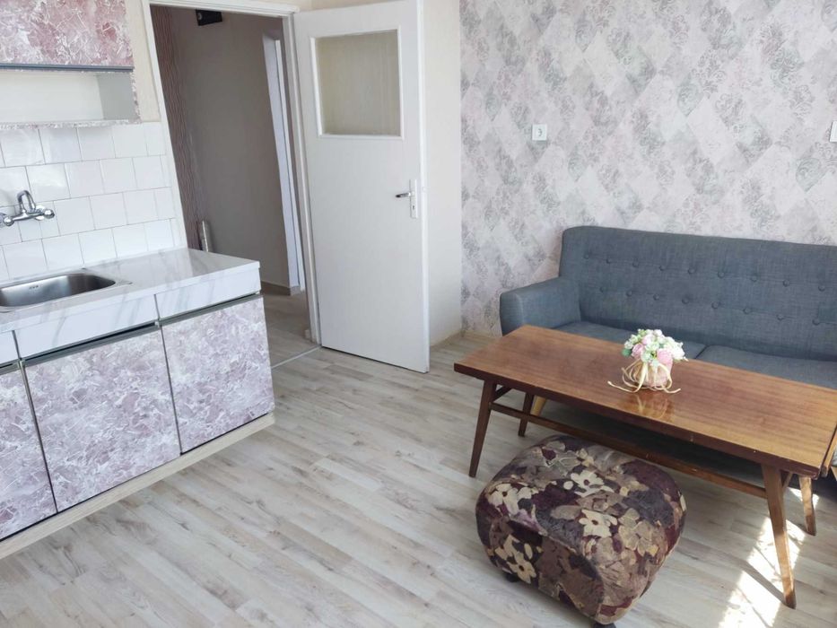 Продава се Двустаен апартамент в Силистра, Център - 50 кв.м за 858 €/кв.м - Снимка #5