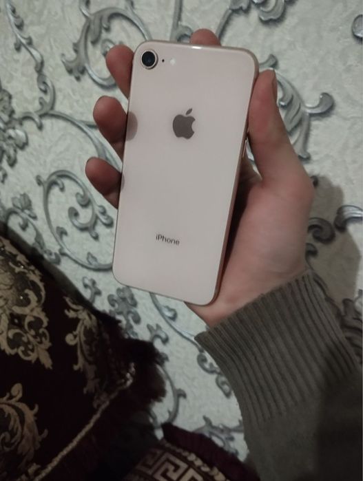 iphone 8 GOLD 91 yonks idial