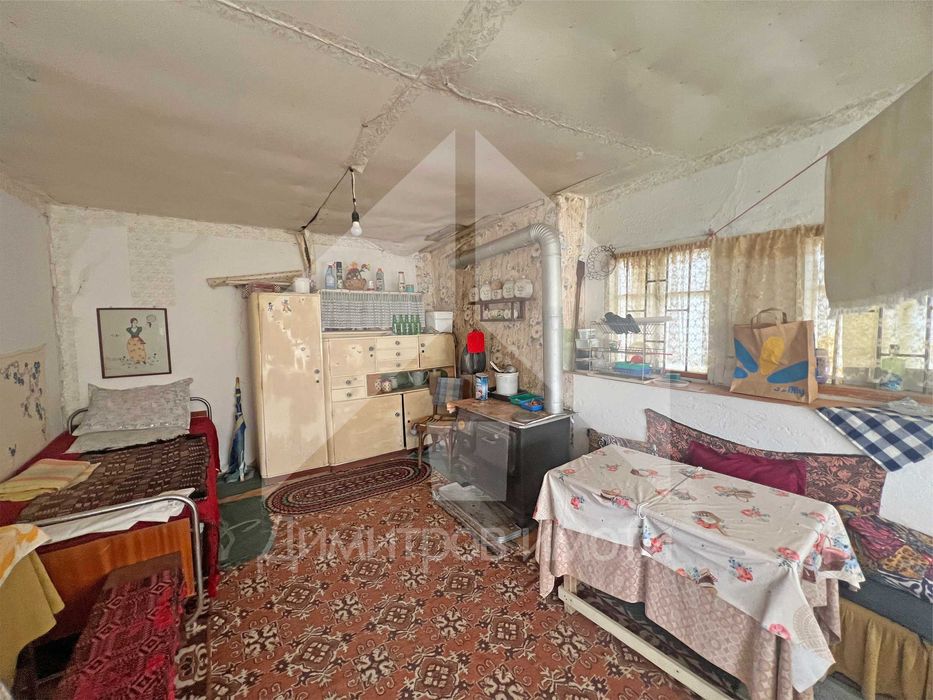 Продава се Къща в с. Мировци, Област Шумен - 100 кв.м за 87 €/кв.м - Снимка #7