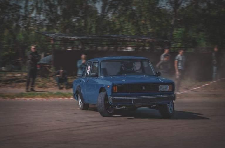 Продам Жигули ваз 2107