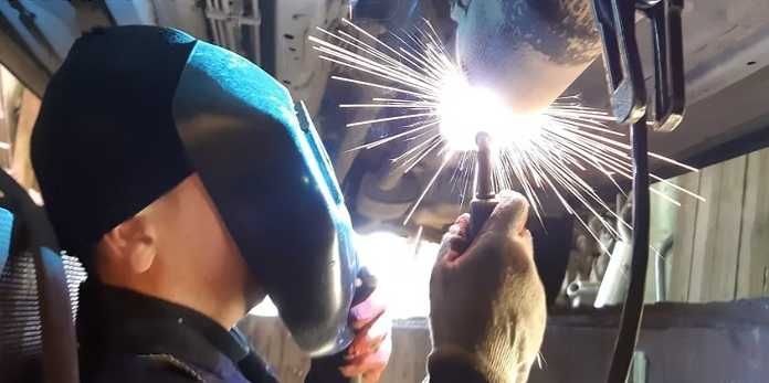 Ремонт и замена глушителей, резонатора, гофр, катализатора