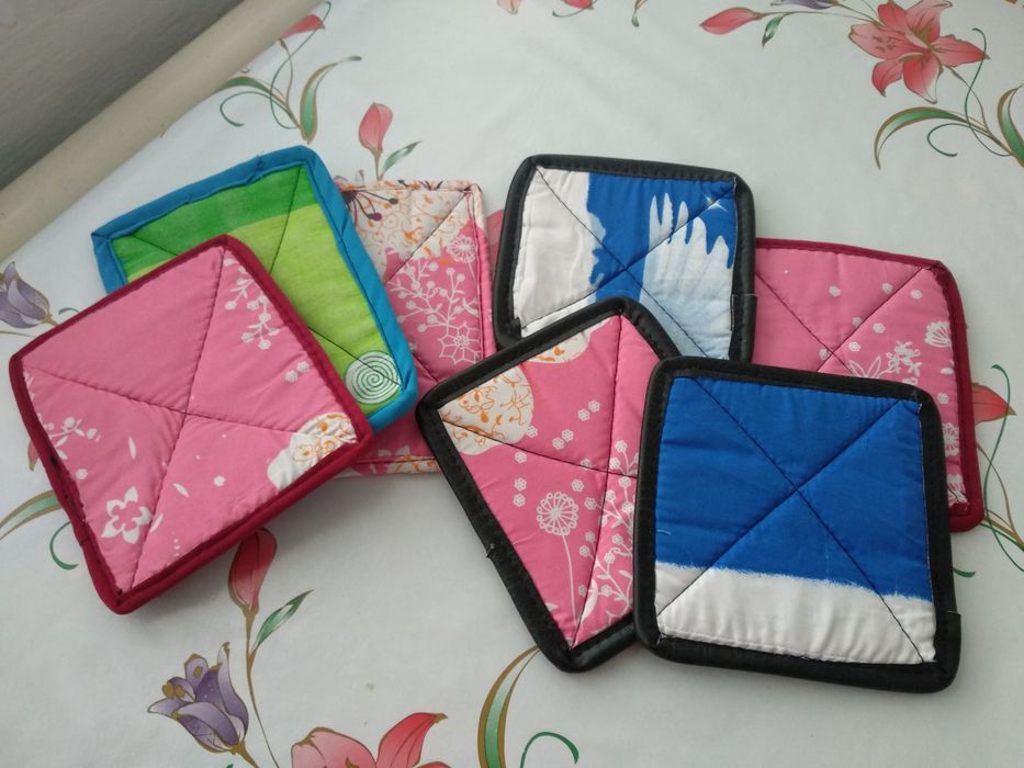 Подставка под чайник