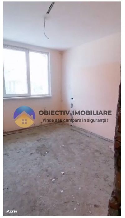 Apartament 2 camere de renovat  – Strada Mihai Eminescu