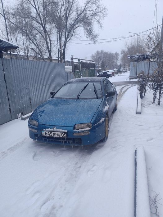 Мазда 323 F BA в хорошем состояние