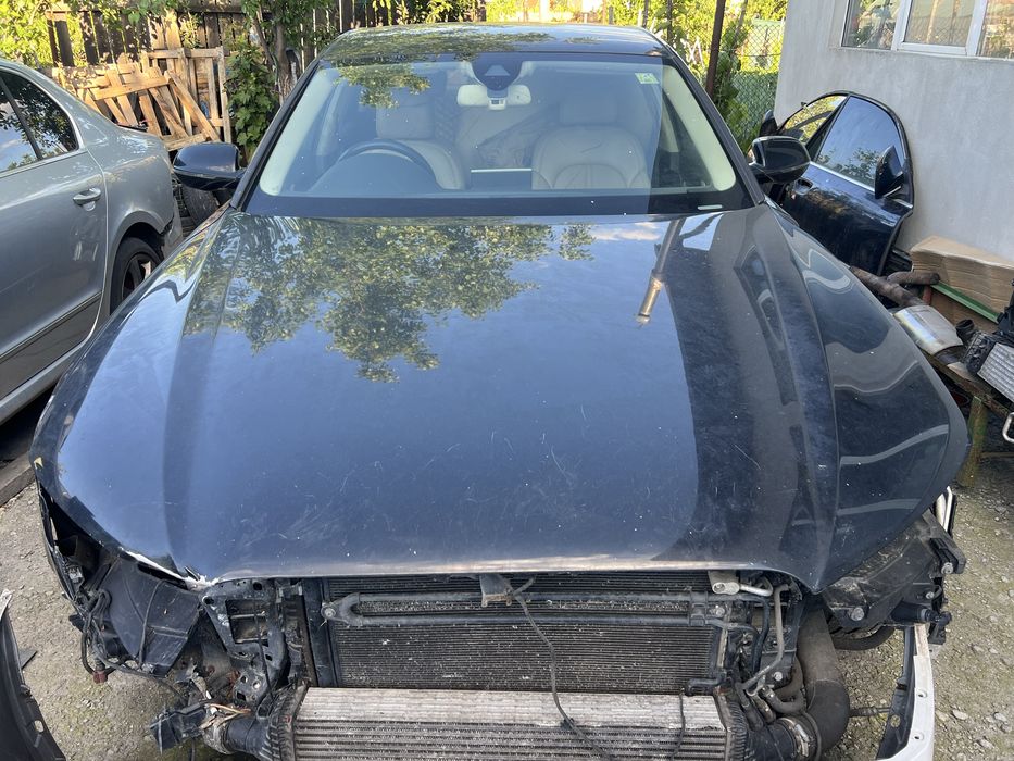 Dezmembrez AUDI A8 D4 4h2 3.0 TDI CDT 2011-2014