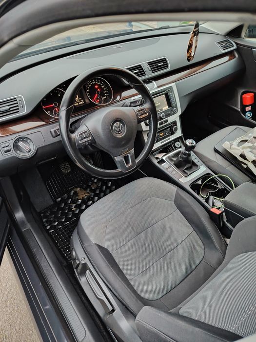 Vw passat b7 manuala!!!