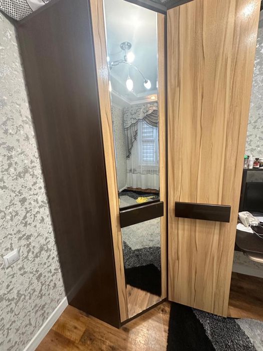 Угловой шкаф шифанер