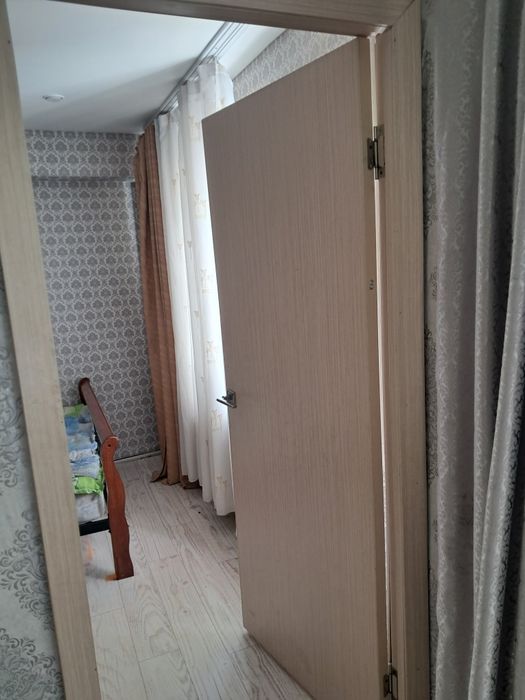 Продам межкомнатные двери