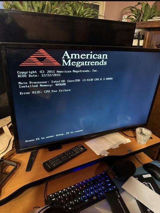 Sticare Ssd 250gb adata și placa de baza