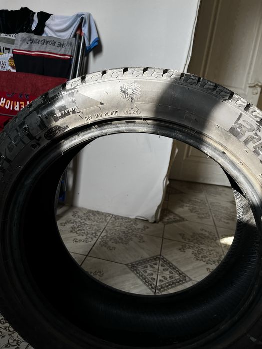 Продается комплект шины