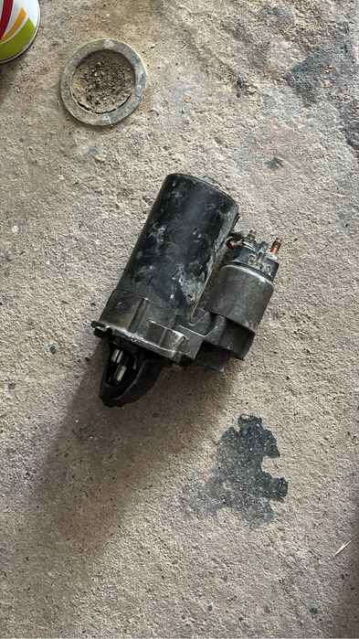 Продам запчасти на бмв