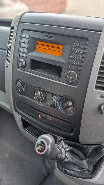 Mercedes Sprinter 313cdi Euro 5 225 mii km fabricație 2015, lift 500kg ,volan dreapta