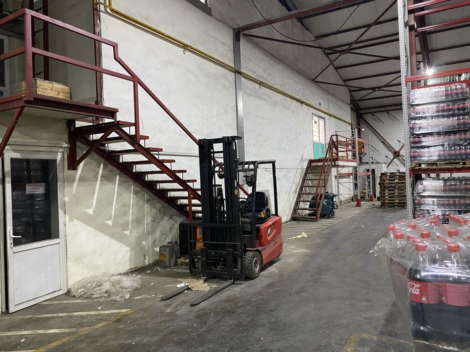 Сдам в аренду склад и офис