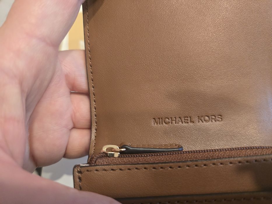 портмоне - картхолдер на Michael Kors