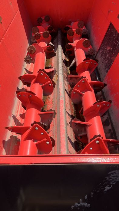 Смеситель-кормораздатчик 4м3. Турция