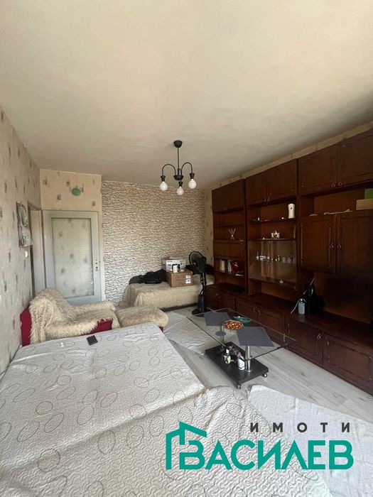 Дава се под наем Едностаен апартамент в София, Център - 44 кв.м за 368.73 € - Снимка #2