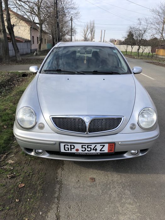 Lancia Lybra recent adus