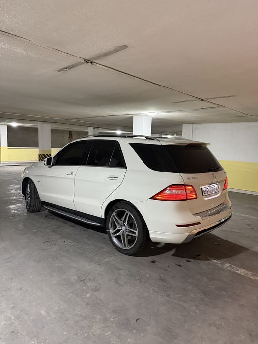 Mersedes benz ML 350 4matic 2012
