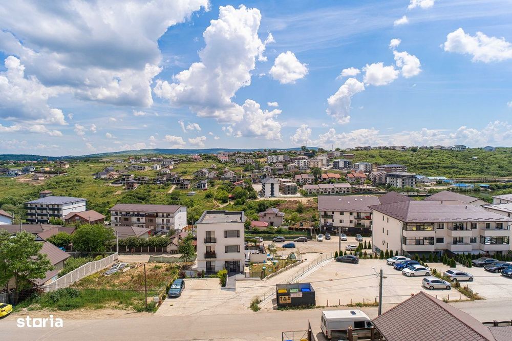 Penthouse 3 camere, 137 mp, terasă, parcare intabulată 9000 euro.