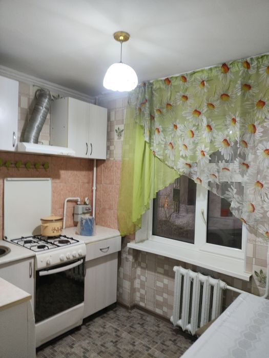 Продам трёхкомнатную квартиру
