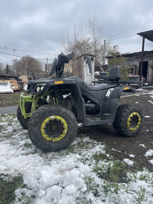 продам квадроцикл на ходу