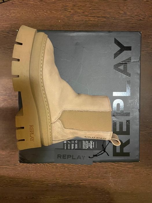 Vând botine REPLY bej din piele naturală, mărimea 37
