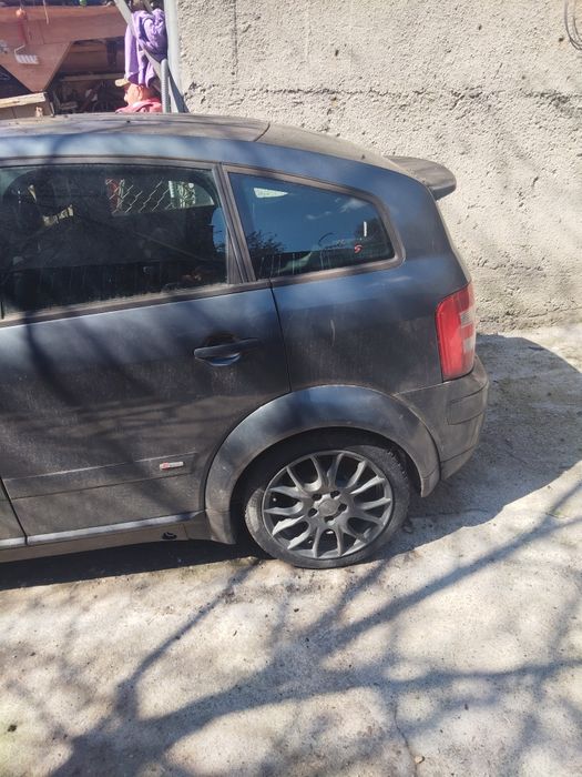 Audi a2 ...detalii la tel.preț pentru ambele masini
