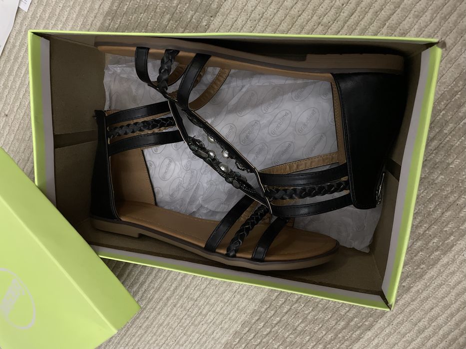 Sandale noi Deichman marimea 39