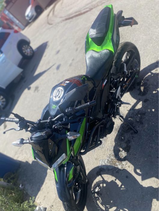 Kawasaki z400 2023