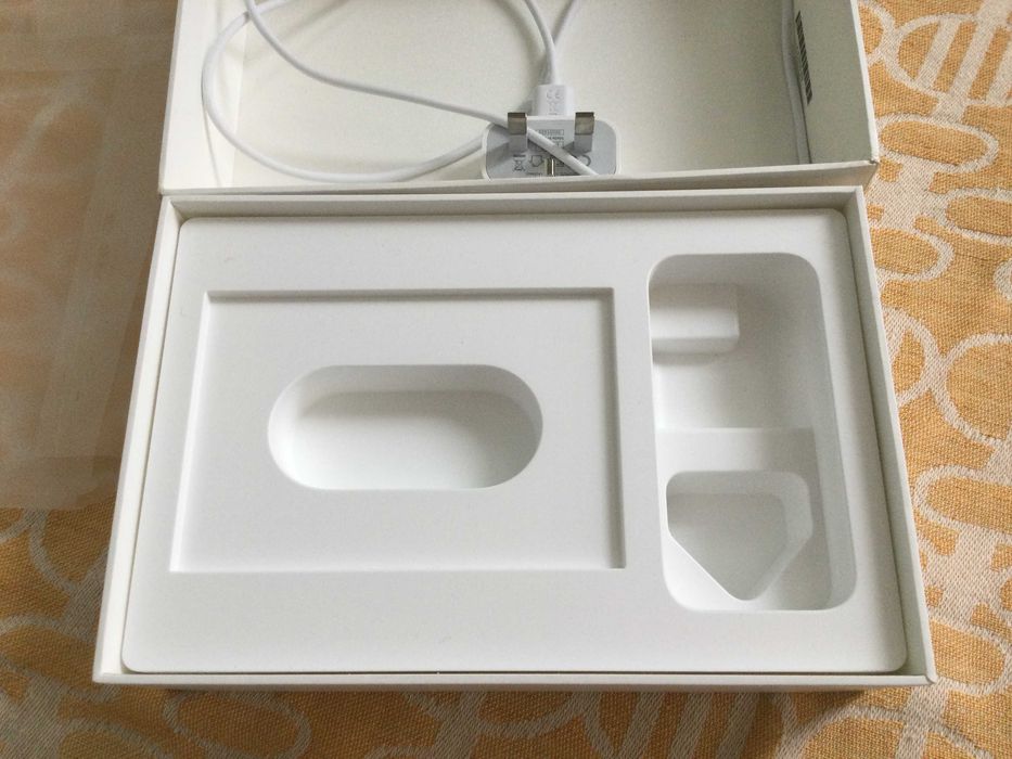 Таблет Apple 128 GB, 4 gen / поколение