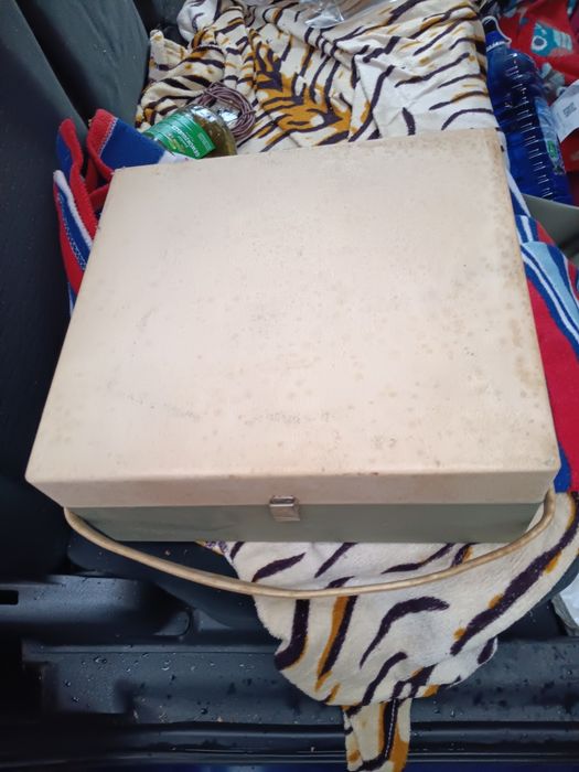 Грамофон от тавана.Антика.