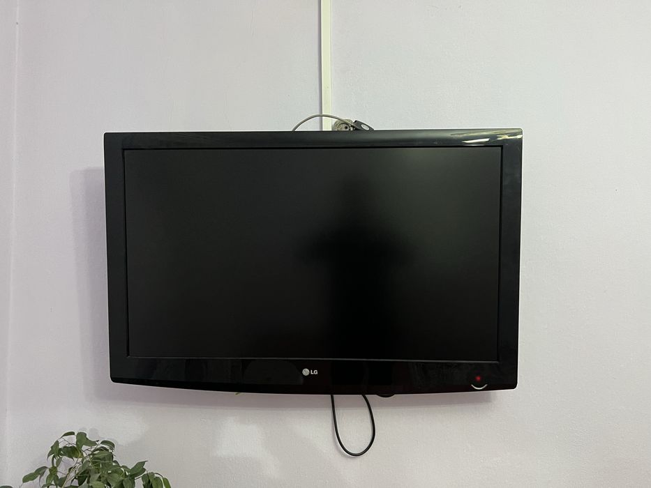 Продам телевизор