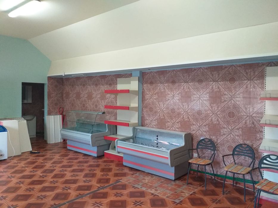 spatiu comercial de inchiriat Hemeius