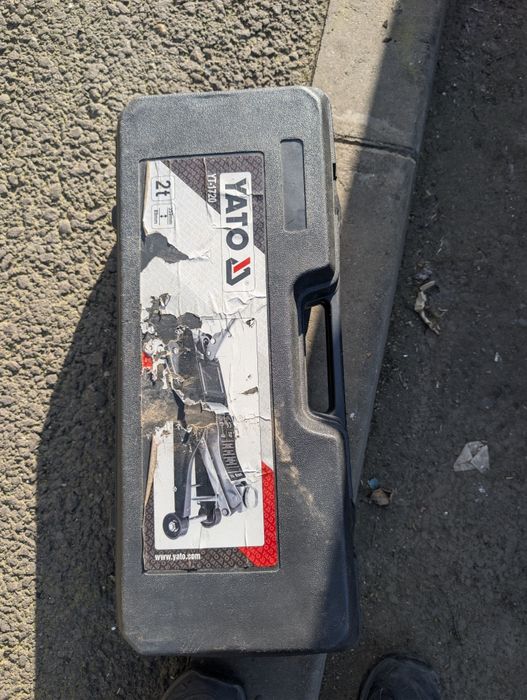 Cric crocodil Yato 2t