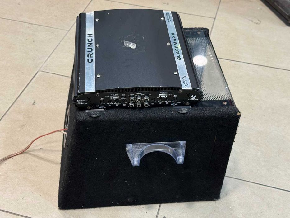 Бас Каса CRUNCH 200W + Усилвател Crunch Blackmaxx MXB480